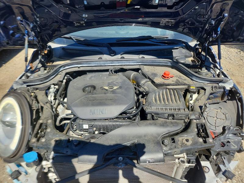 Photo 11 from auction – 2017 MINI COOPER with VIN WMWWG5C33H3C99017