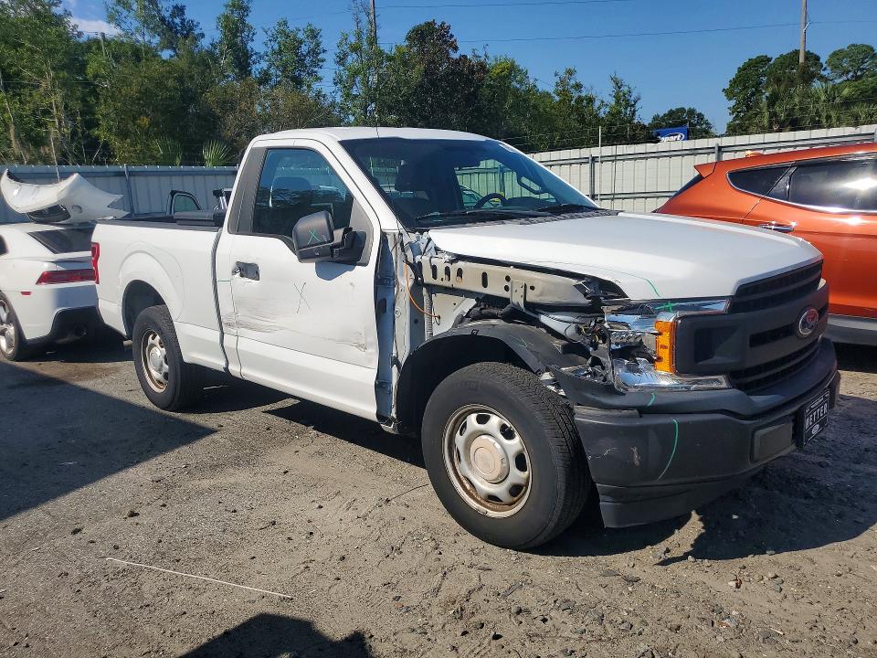 Photo 4 from auction – 2018 FORD F150 with VIN 1FTMF1CB0JFB20902