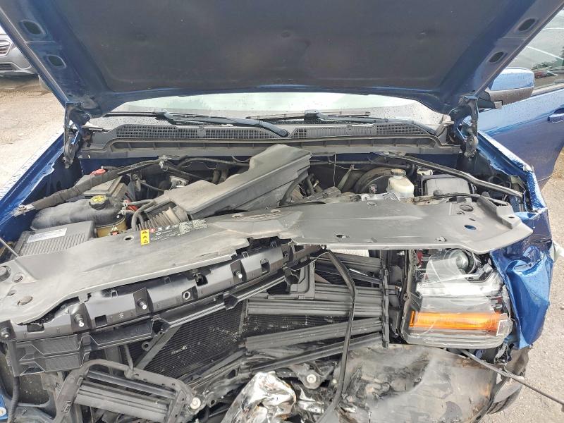 Photo 11 from auction – 2018 CHEVROLET SILVERADO with VIN 3GCUKREC4JG517351