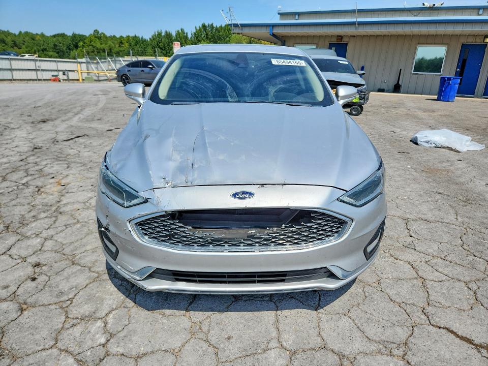 Photo 5 from auction – 2019 FORD FUSION with VIN 3FA6P0RU0KR121891
