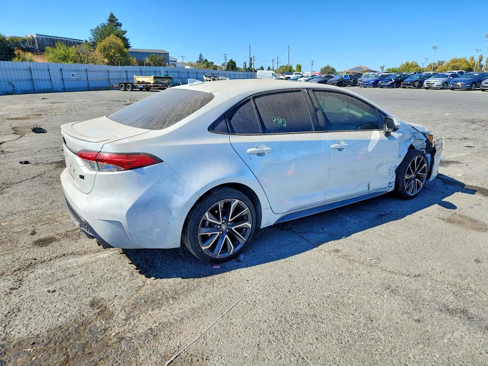 Photo 3 from auction – 2022 TOYOTA COROLLA with VIN JTDP4MCE8NJ084944