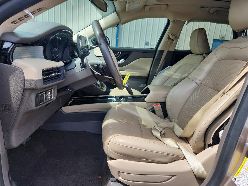 Photo 7 from auction – 2021 LINCOLN CORSAIR with VIN 5LMCJ1D98MUL07285