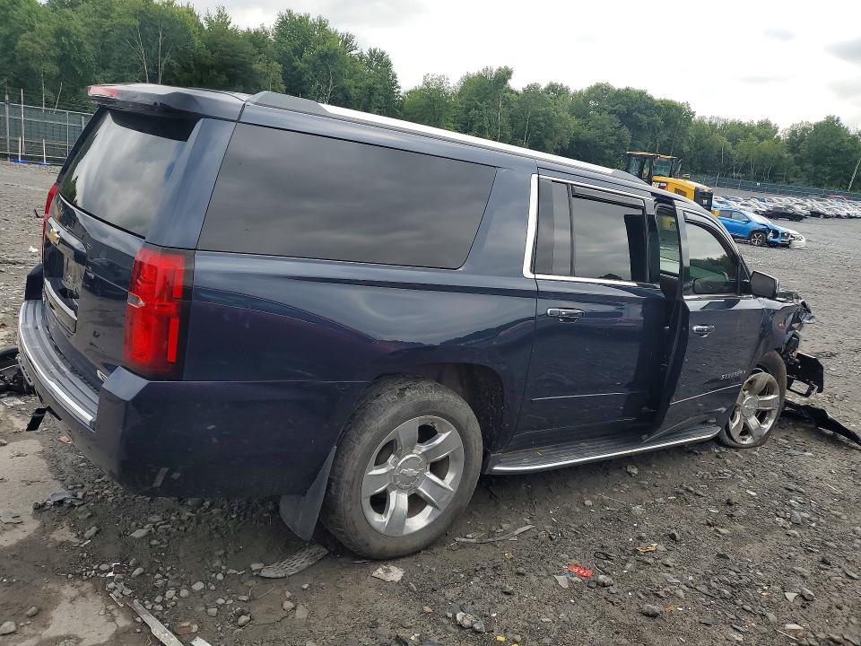 Photo 3 from auction – 2017 CHEVROLET SUBURBAN with VIN 4JGDF6EE4HA846608