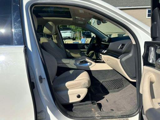 Photo 6 from auction – 2020 MERCEDES-BENZ GLS with VIN 4JGFF5KE3LA086543