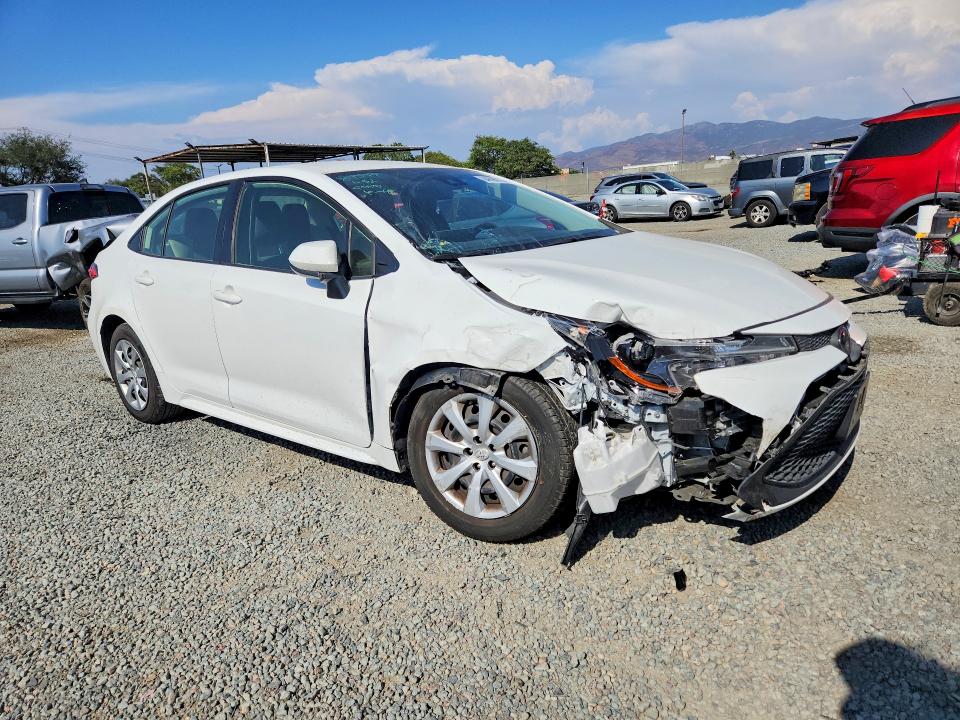Photo 4 from auction – 2022 TOYOTA COROLLA with VIN JTDEPMAEXN3031961