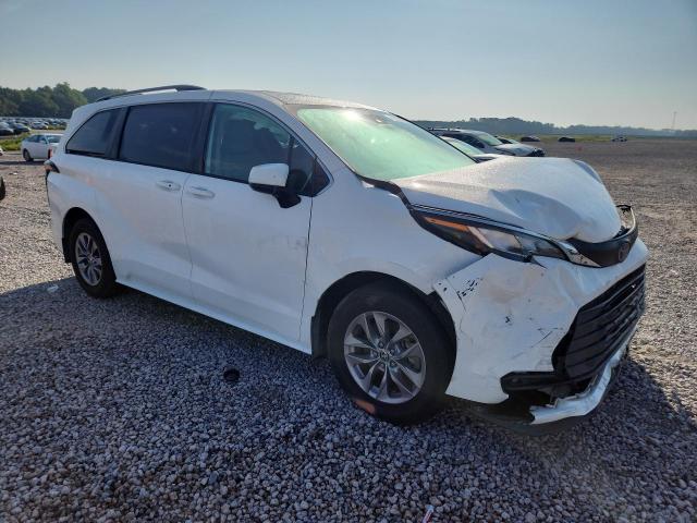 Zdjęcie 4 z aukcji – 2022 TOYOTA SIENNA z VIN 5TDKRKEC0NS076898
