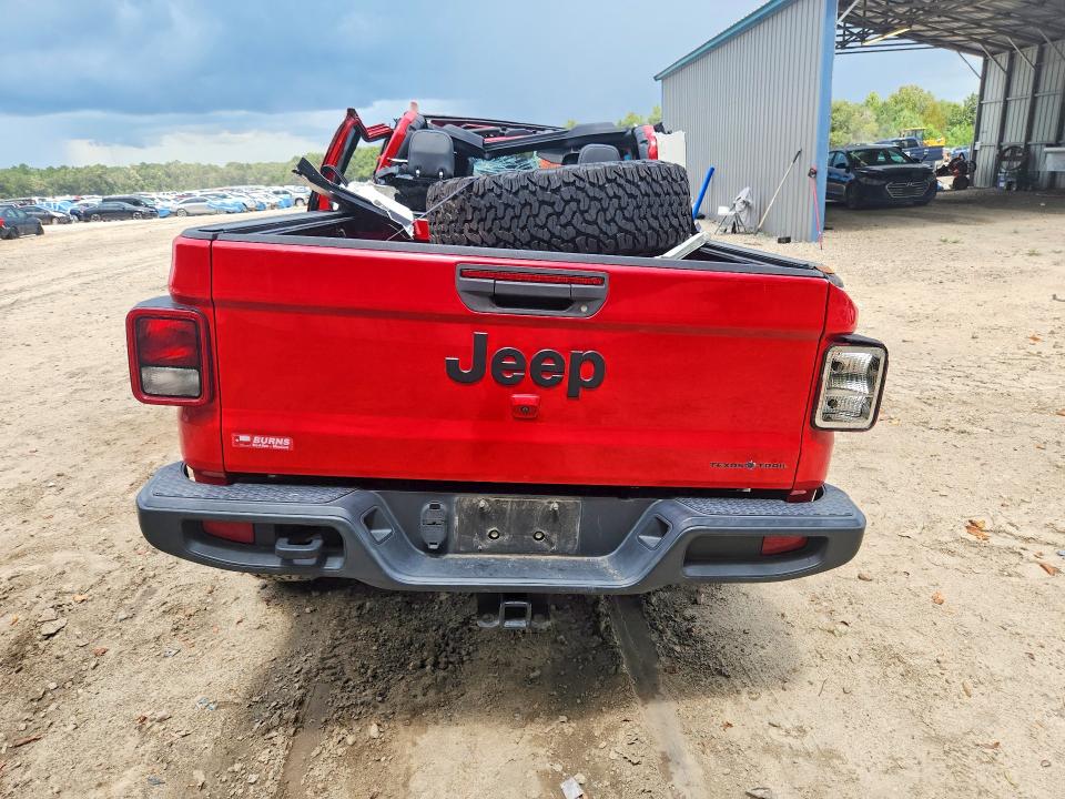 Photo 6 from auction – 2021 JEEP GLADIATOR with VIN 1C6HJTAG0ML583792
