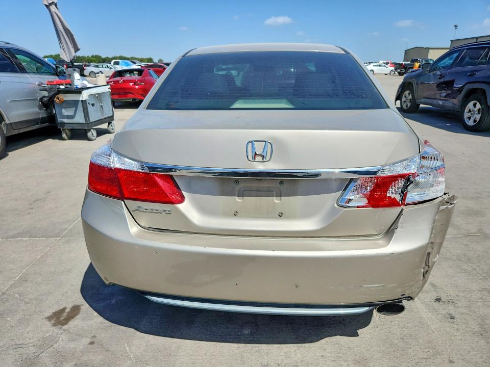 Photo 6 from auction – 2014 HONDA ACCORD with VIN 1HGCR2F34EA145870
