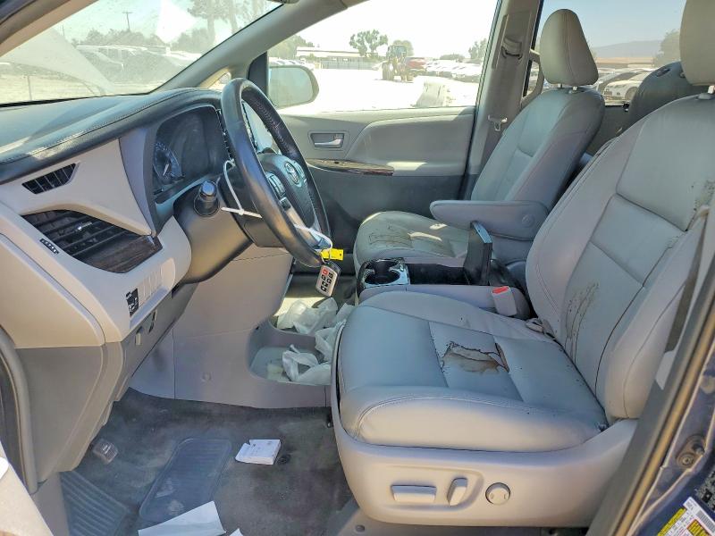 Фото 7 с аукциона – 2018 TOYOTA SIENNA с VIN 5TDYZ3DC8JS928331