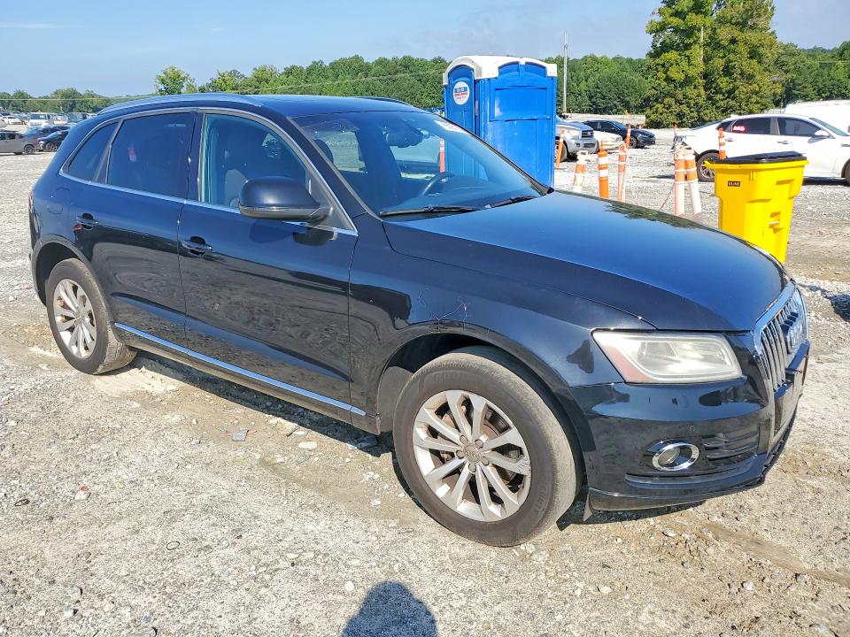 Foto 4 de la subasta – 2014 AUDI Q5 con VIN WA1LFAFPXEA066427