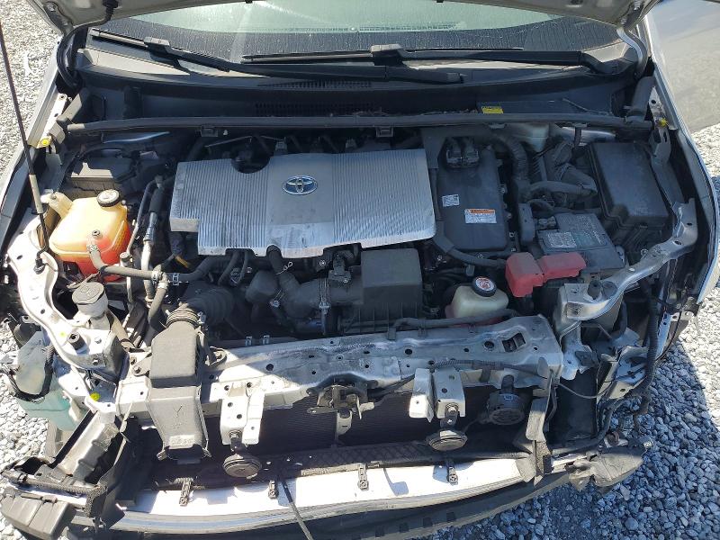 Photo 12 from auction – 2018 TOYOTA PRIUS with VIN JTDKBRFUXJ3072003