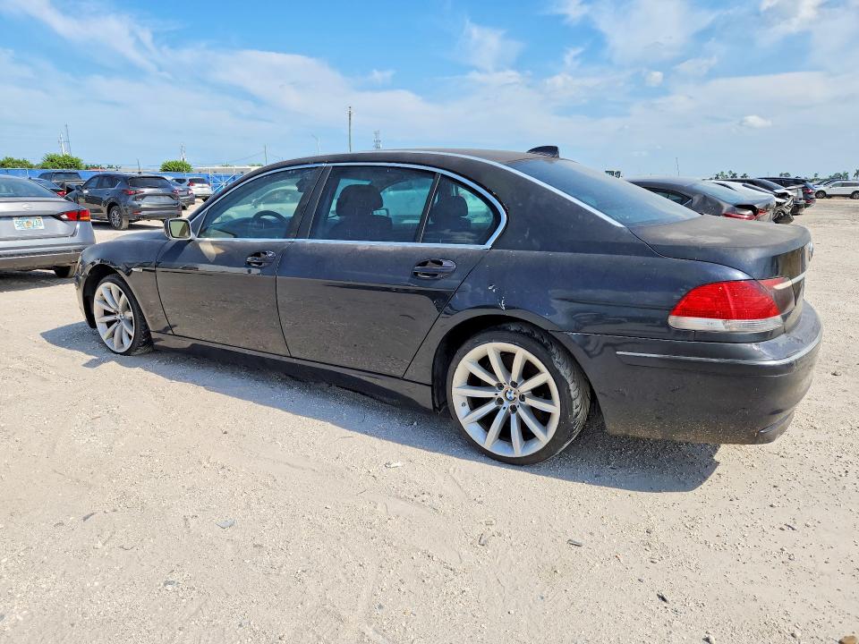 Photo 2 from auction – 2006 BMW 750 with VIN WBAHN835X6DT26039