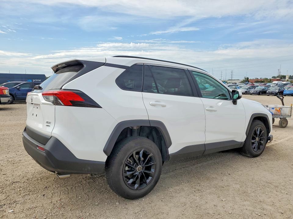 Photo 3 from auction – 2023 TOYOTA RAV4 with VIN 2T3P1RFV9PC336191