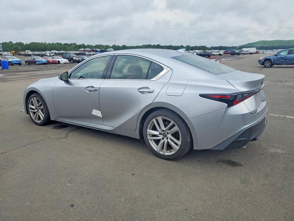 Photo 2 from auction – 2021 LEXUS IS with VIN JTHA81F20M5047371