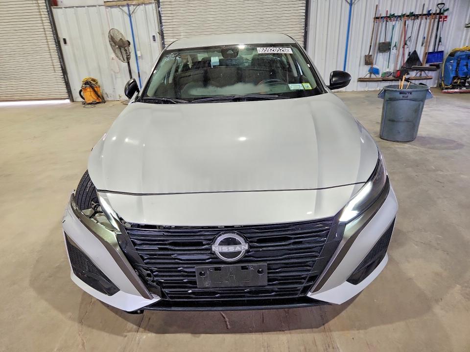 Photo 5 from auction – 2026 NISSAN ALTIMA with VIN 1N4BL4DV4TN304930