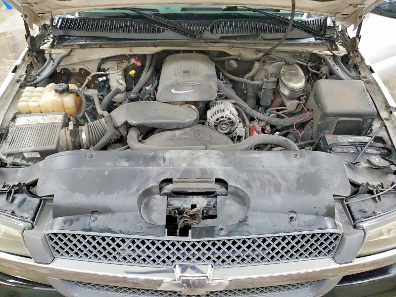 Photo 11 from auction – 2004 CHEVROLET SILVERADO with VIN 1GCEC14VX4Z327404