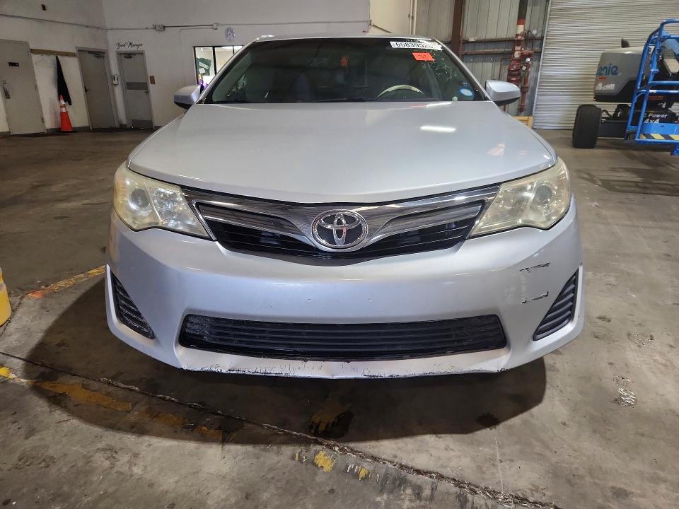 Photo 5 from auction – 2014 TOYOTA CAMRY with VIN 4T1BF1FK7EU450780