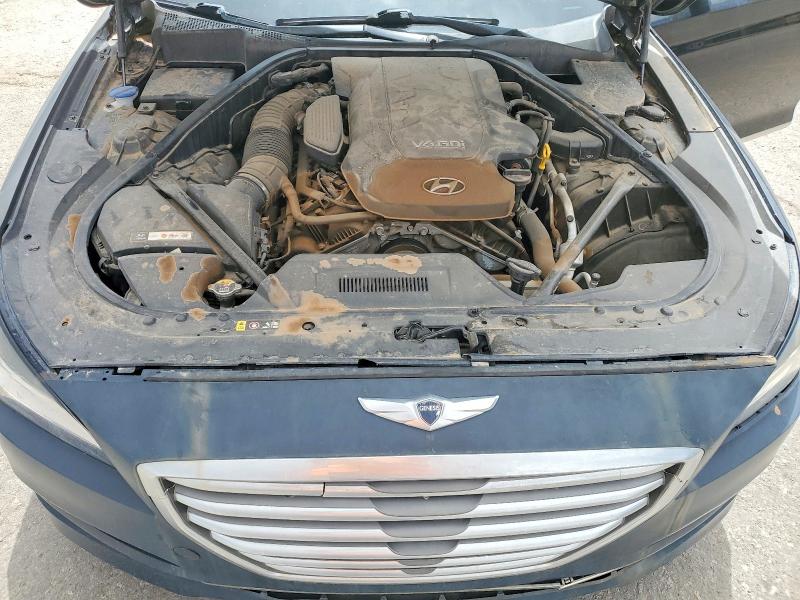 Photo 11 from auction – 2016 HYUNDAI GENESIS with VIN KMHGN4JE1GU128232