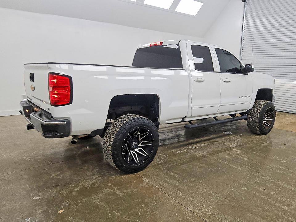 Photo 3 from auction – 2019 CHEVROLET SILVERADO LD with VIN 2GCRCPEC9K1120428