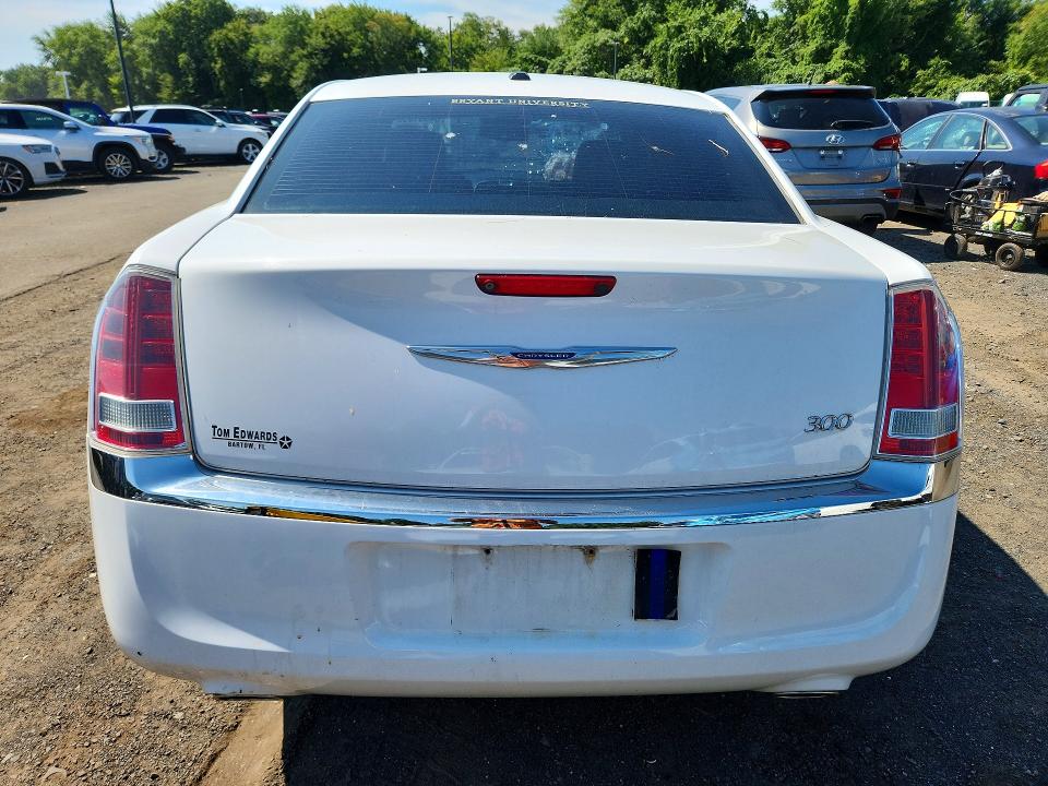 Photo 6 from auction – 2013 CHRYSLER 300 with VIN 2C3CCAAG9DH707576
