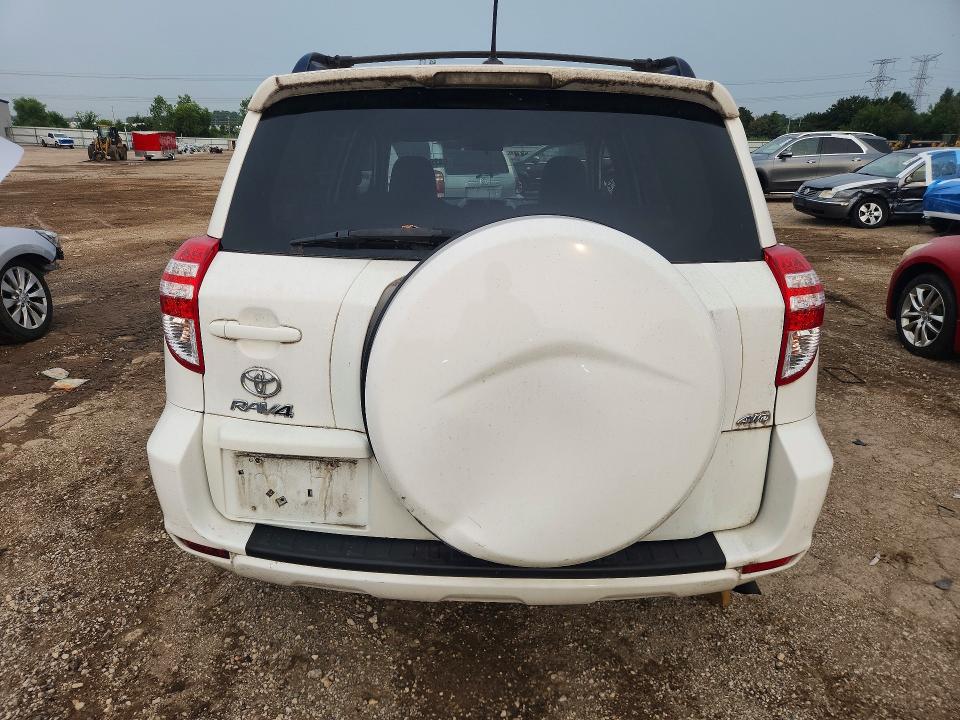 Photo 6 from auction – 2011 TOYOTA RAV4 with VIN JTMBF4DV9B5042421