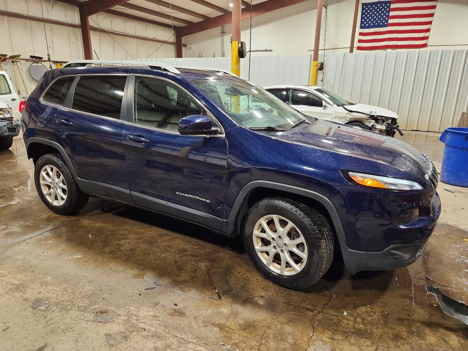 Photo 4 from auction – 2015 JEEP CHEROKEE with VIN 1C4PJMCS6FW505630