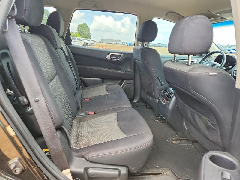 Photo 11 from auction – 2017 NISSAN PATHFINDER with VIN 5N1DR2MM2HC645335