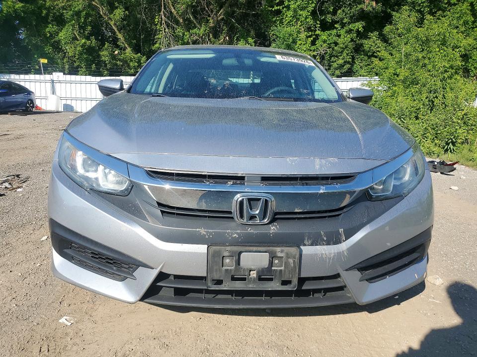 Photo 5 from auction – 2016 HONDA CIVIC with VIN 2HGFC2F58GH011609