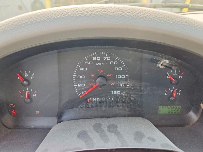 Photo 9 from auction – 2005 FORD F150 with VIN 1FTRF12265NB22026