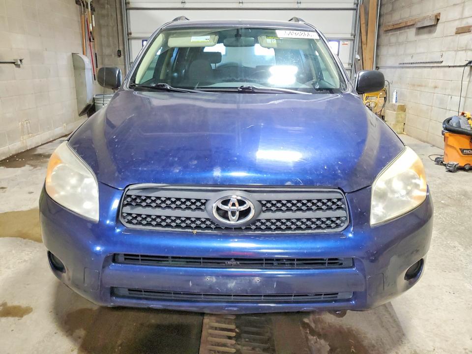 Photo 5 from auction – 2006 TOYOTA RAV4 with VIN JTMBD33V365031468