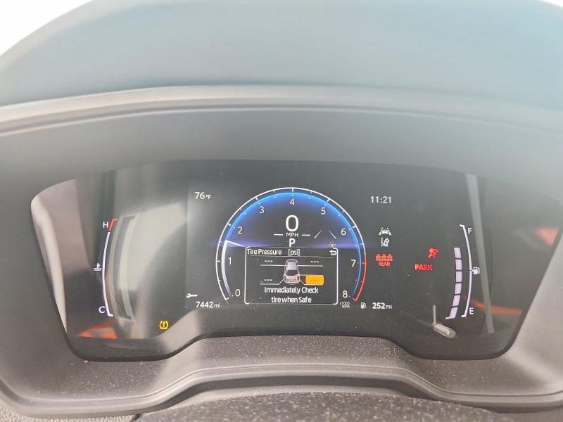 Photo 9 from auction – 2026 TOYOTA COROLLA with VIN 5YFB4MDE8TP454890