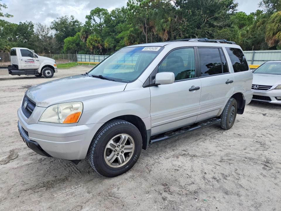 HONDA PILOT 2004 مع رقم تعريف المركبة 2HKYF18524H521124 - صورة من المزاد
