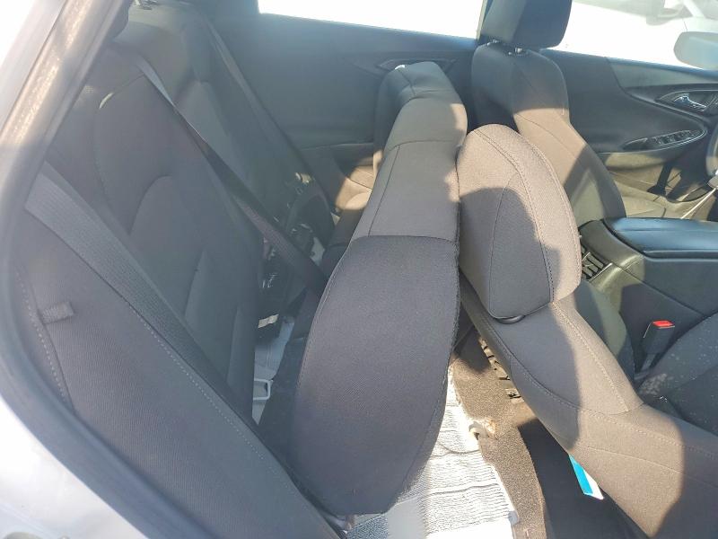 Photo 10 from auction – 2016 CHEVROLET MALIBU with VIN 1G1ZE5ST6GF245978