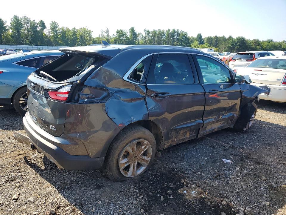Photo 3 from auction – 2020 FORD EDGE with VIN 2FMPK4J9XLBA33793