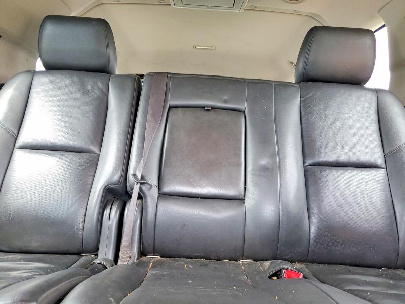 Photo 10 from auction – 2012 GMC YUKON XL with VIN 1GKS2MEF2CR232238