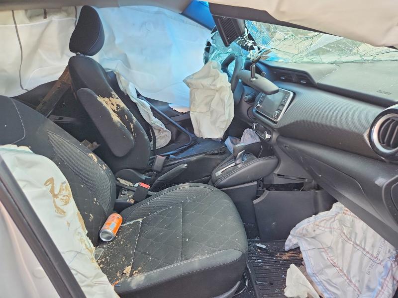 Photo 7 from auction – 2020 NISSAN KICKS with VIN 3N1CP5CV3LL476332