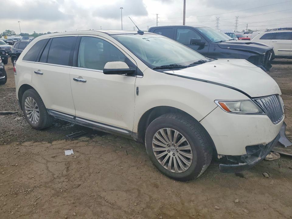 Photo 4 from auction – 2012 LINCOLN MKX with VIN 2LMDJ6JK5CBL00668
