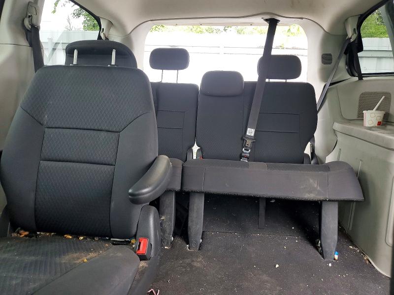 Photo 10 from auction – 2010 DODGE GRAND CARAVAN with VIN 2D4RN4DE3AR111092