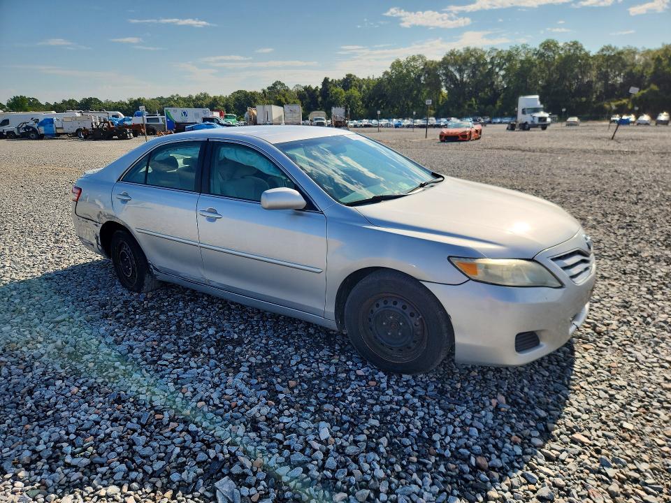 Photo 4 from auction – 2010 TOYOTA CAMRY with VIN 4T1BF3EK6AU062222