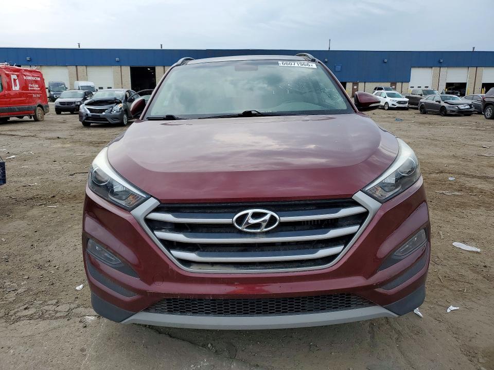 Photo 5 from auction – 2018 HYUNDAI TUCSON with VIN KM8J33A29JU633390