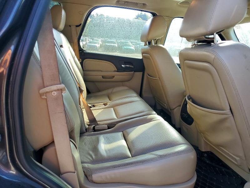 Photo 11 from auction – 2011 GMC YUKON with VIN 1GKS2GEJ9BR169465
