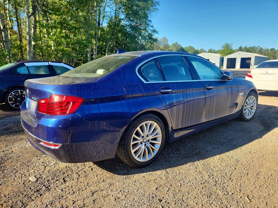 Photo 3 from auction – 2015 BMW 528 with VIN WBA5A7C54FG143176