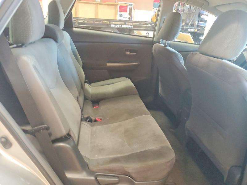 Photo 10 from auction – 2012 TOYOTA PRIUS V with VIN JTDZN3EU7C3037099