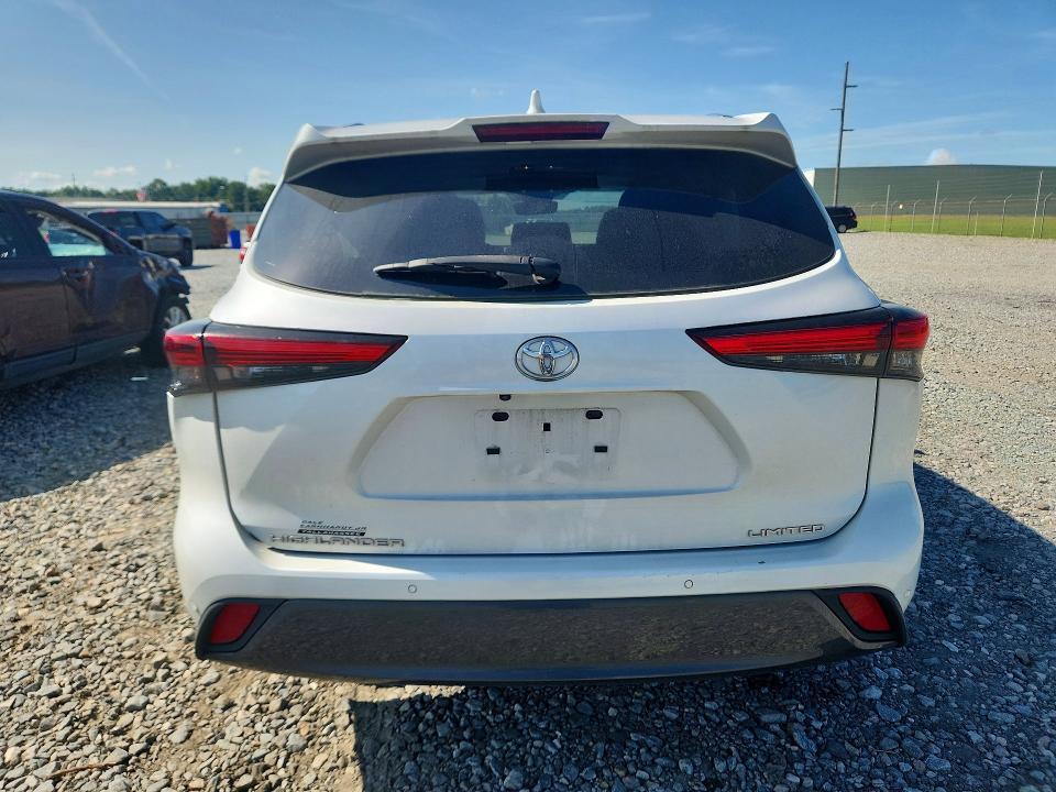 Foto 6 de la subasta – 2023 TOYOTA HIGHLANDER con VIN 5TDKDRAH8PS039805