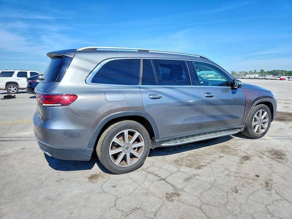Photo 3 from auction – 2022 MERCEDES-BENZ GLS with VIN 4JGFF5KE6NA702044