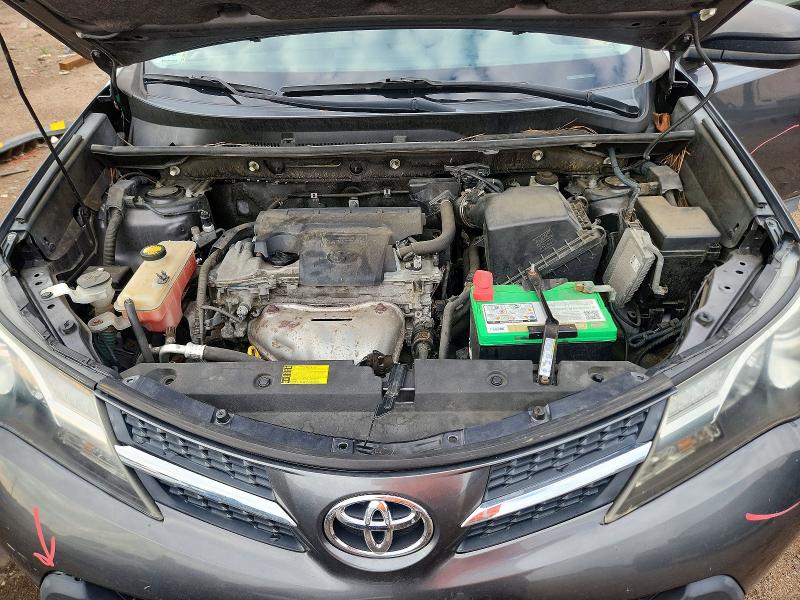 Photo 11 from auction – 2013 TOYOTA RAV4 with VIN JTMBFREV7DD001015