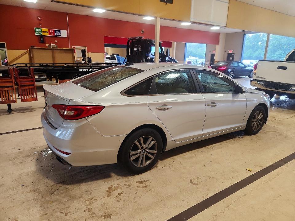 Photo 3 from auction – 2016 HYUNDAI SONATA with VIN 5NPE24AF3GH315320