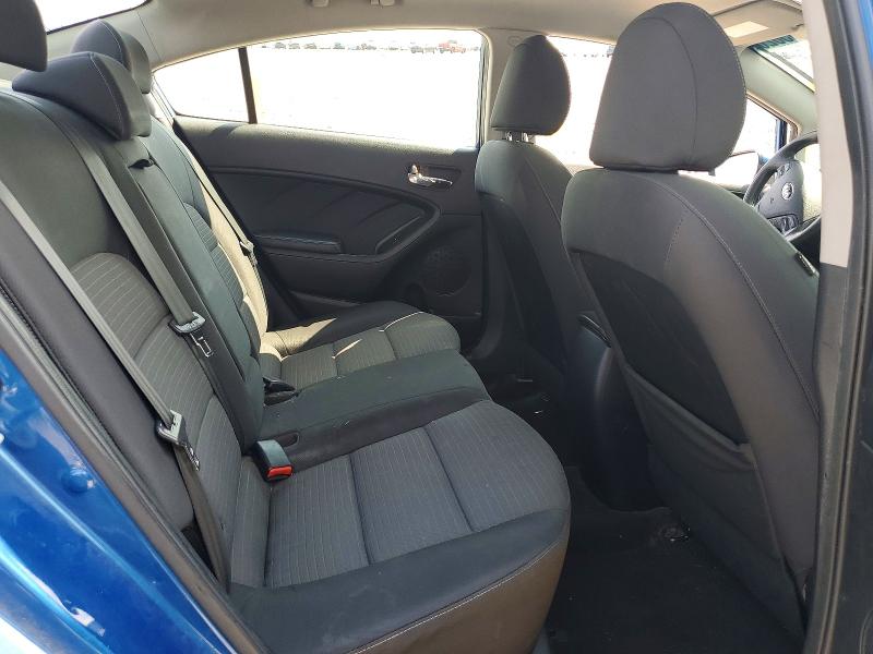 Photo 10 from auction – 2015 KIA FORTE with VIN KNAFX4A67F5325057