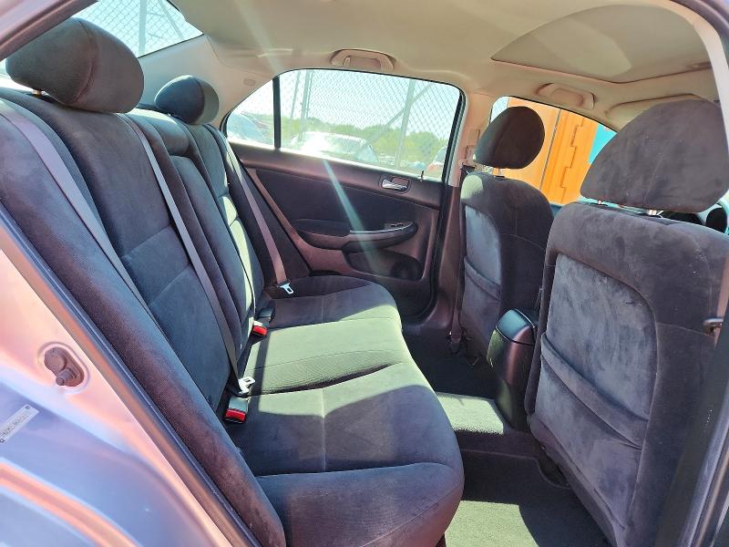 Photo 10 from auction – 2004 HONDA ACCORD with VIN 1HGCM55784A151173