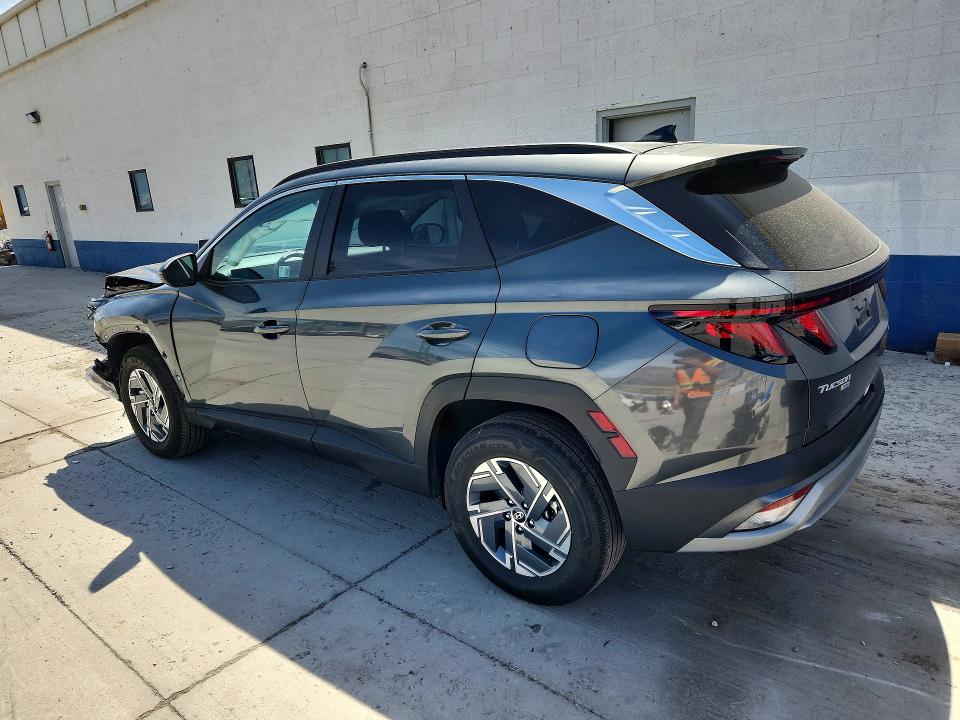 Photo 2 from auction – 2025 HYUNDAI TUCSON with VIN KM8JBDD17SU253624